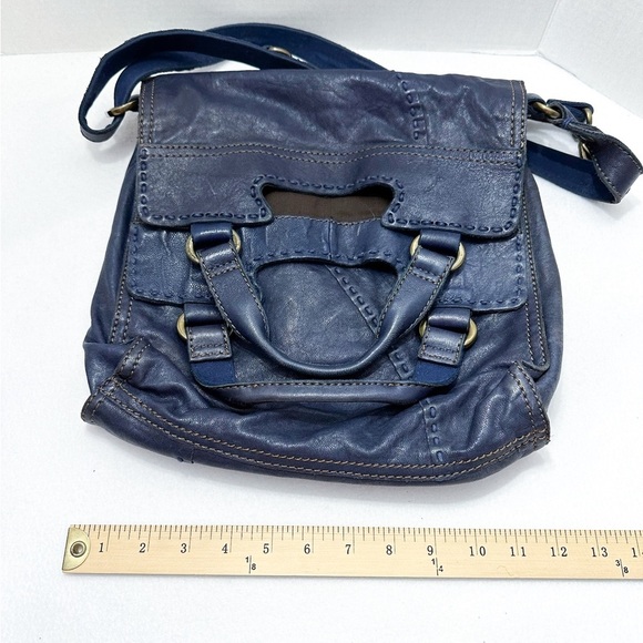 Lucky Brand Leather Abbey Road Crossbody Foldover Convertible Messenger Ink Blue - Picture 6 of 11